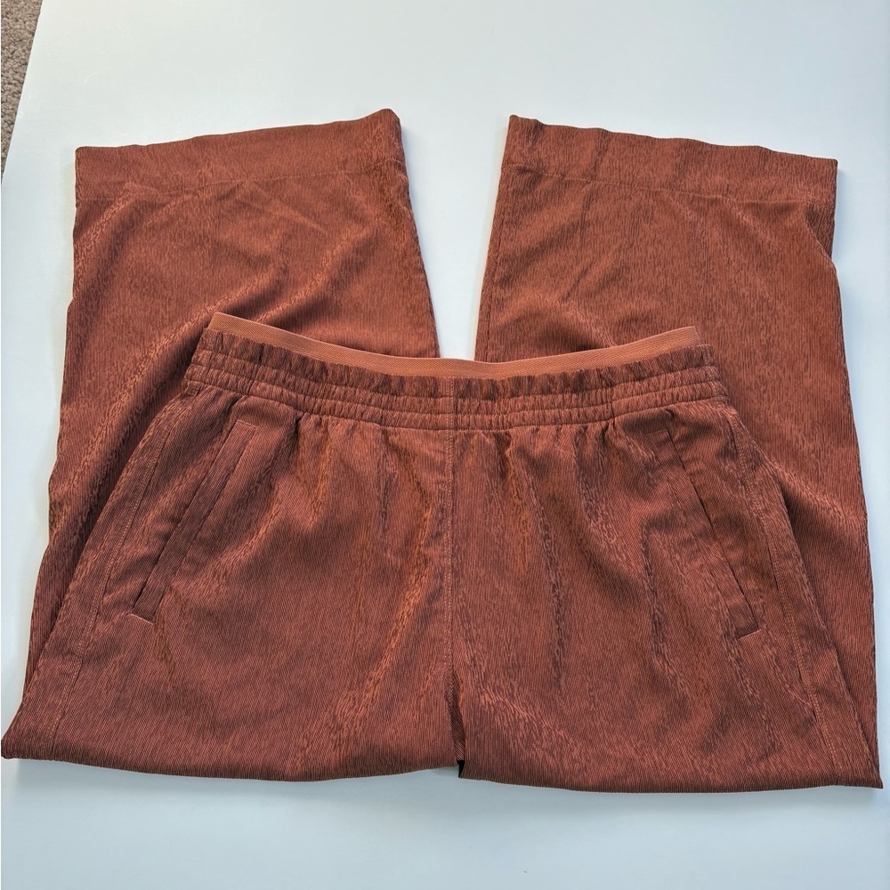 Athleta Echo Wide Leg Crop Pant Orange Textured Size 12 P
